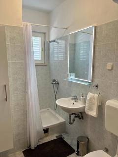 Room Mrčela with big balcony and sea view - Hvar - 5