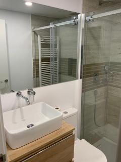 Loft con 2 recámaras y 2 baños - Madrid - 1