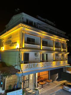 Aura Boutique Hotel - Side - 3