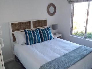Hermanus Beach Club Unit 56 - Hermanus - 8