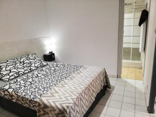 Charmant appartement en centre-ville médiéval - Gigean - 5