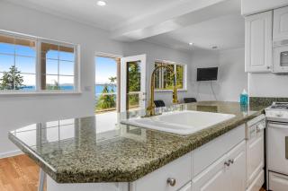 Driftwood Retreat - Downstairs - 9