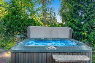 Driftwood Retreat - 8