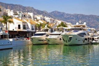 Designer Renovated Penthouse In Puerto Banus - 2