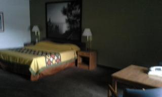 Super 8 by Wyndham Wells - Wells - 9