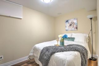 Relaxing 3 Bedroom Basement Stay - Mississauga - 4