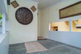 Sabar Mansion 22 Mitra RedDoorz - Giacarta - 3