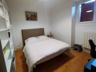 Appartement T3 confortable avec terrasse, 2 chambres, cuisine équipée, Wi-Fi – Larressore - FR-1-495-122 - 2