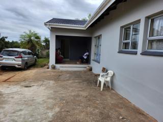 Oslo Beach Home Feeling - Port Shepstone - 4