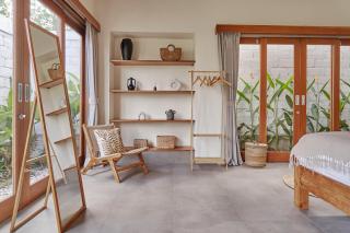 New Villa La Crema - Designer 3BR Canggu - Canggu - 8