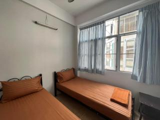 Merry V Guesthouse - Bangkok - 3