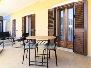 [Casa Vacanze Mallela] • Balcony, A/C & SmartTv - 6