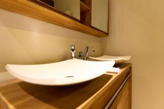 Owner Suite - Mons - 1
