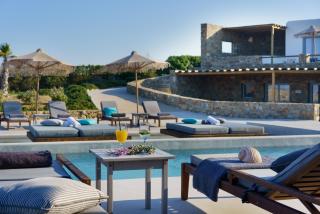 Myconian Crown Suites - Kalafatis - 9