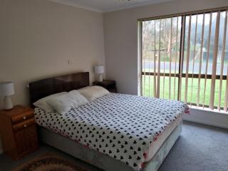 Pet Friendly in Port Elliot - Port Elliot - 3
