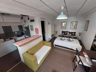 Studio Apartments Fancy - Rijeka - 8