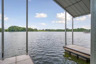 Lake Home, Dock, Fire Pit, Hot Tub, Game Room, Etc - 9