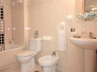 Spacious apartment Villajoyosa, pool - Villajoyosa - 6
