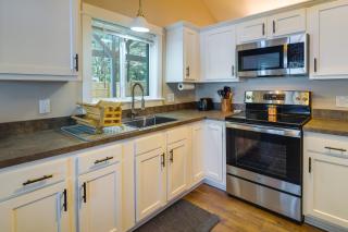 Pet-Friendly Kalkaska Cottage on Lake Crawford! - Kalkaska - 4