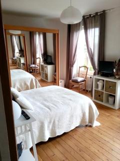 Maison confortable à Saint-Germain-du-Pert avec piscine privée - Saint-Germain-du-Pert - 2
