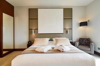Kyriad Prestige Lyon Est - Saint Priest Eurexpo Hotel and SPA - Saint-Priest - 2