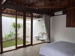 Mangrove Bali Villa - Kuta - 5