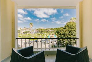 Rent4Rest Estoril Beachfront Apartments - Estoril - 5