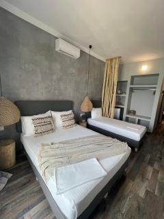 Xenios Hotel - Pefkochori - 0