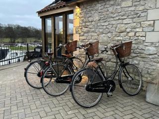 Riverside 2 Bed Cabin With Paddle Boards & Bikes - Bristol - 5