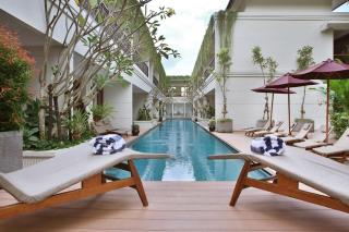 Seminyak Lagoon All Suites Hotel - Seminyak - 0