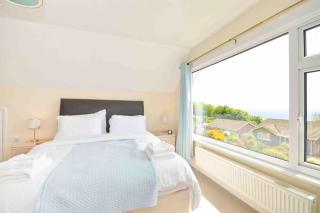 Tara, Spacious Family Home, Wonderful Sea Views - Ventnor - 3