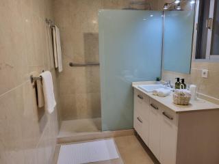 Cozy apartment next to Hard Rock Hotel - Marbella - 8