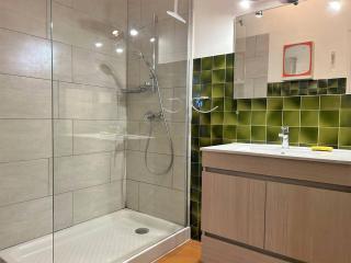 Bormes-les-Mimosas: Appt climatisé, 5 couchages, parking, grande terrasse - FR-1-251-136 - Bormes-les-Mimosas - 2