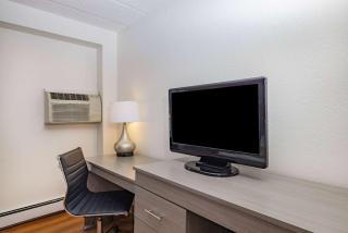 Baymont by Wyndham Gillette - Gillette - 1