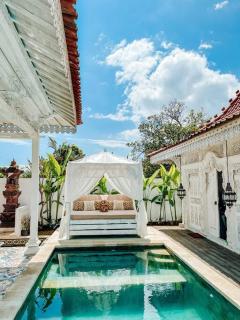 Mytongos Private Villa - Nusa Lembongan - 0