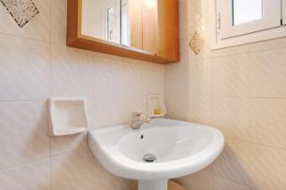 Areti Orfeas Budget Studio - Vasilikos - 1