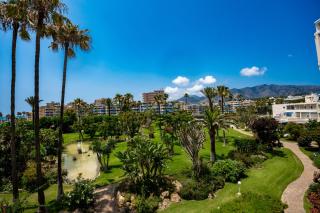 Natera Costa Golf Exclusive Beachfront Apartment - Torremolinos - 2