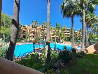 San Pedro Beach Prime location Ground Floor Beach on Your Doorstep - 8