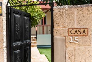 Comfortable 4-Bedroom Villa with Private Gardens - Adeje - 9