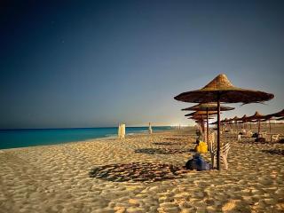 Cozy 2 bedroom with a big garden in Carthage resort Families-only - El Alamein - 9