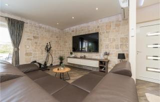 Gorgeous Home In Bibinje With Wifi - Bibinje - 7