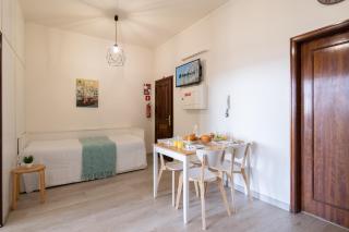 Host Wise - Cozy Sunny Flats - Ace Location - Porto - 1