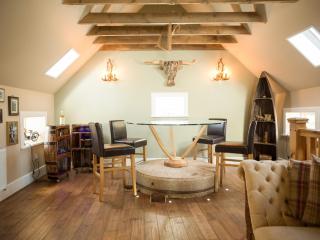 The Maltings - lodge with hot tub - Nethy Bridge - 1