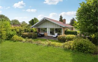 Cozy Home In Nivå With Kitchen - 9