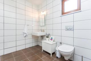 EV Apartments - 7