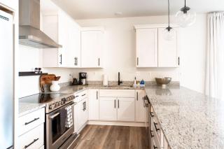 Piedmont Place Suite 301 - Near King Family Vineyards - Mtn Views - Crozet - 8