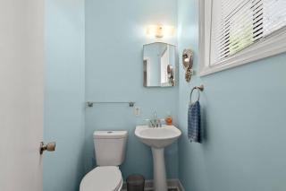 Cozy Home Across from Base, Close to Airport & Beaches - 3