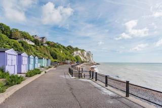 Sea Purse - Spectacular house on the beach - Kent - 5