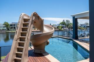 Parrearra Paradise On The Water With Water Slide - Parrearra - 0