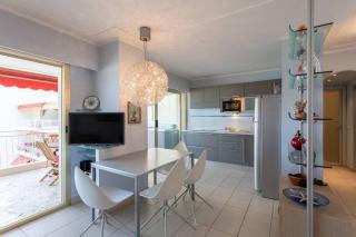 A2 - 1 BDR Antibes Sea & Port View - AC, Garage & Terrace - Antibes - 2